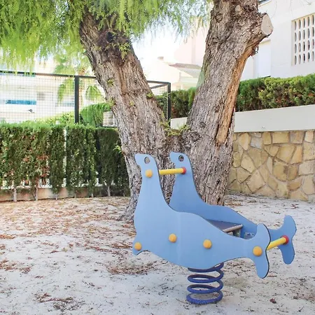 Apartment 3 Bedroom Beautiful In Alfaz Del Pi L'Alfas del Pi